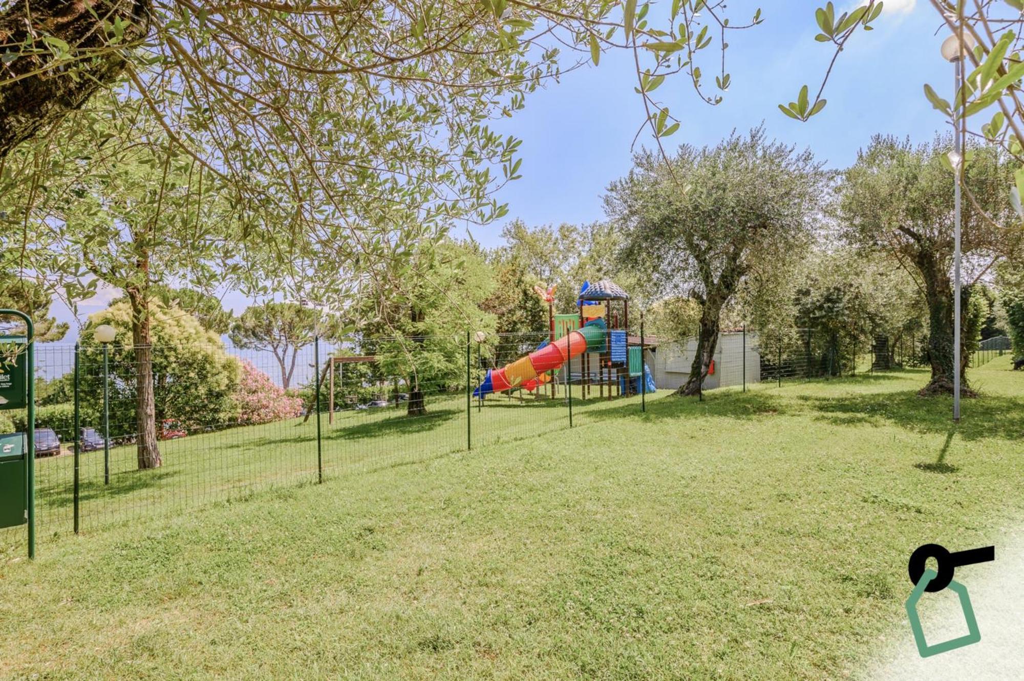 Hotiday Collection - Desenzano Aparthotel *